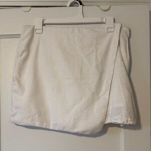 Abercrombie & Fitch Cream Skirt